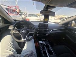 نيسان ألتيما